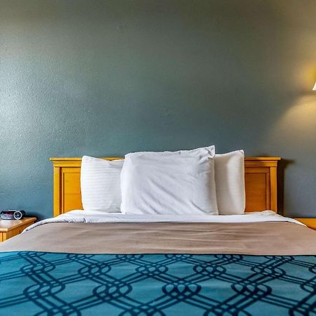 Rodeway Inn Боузман Екстериор снимка