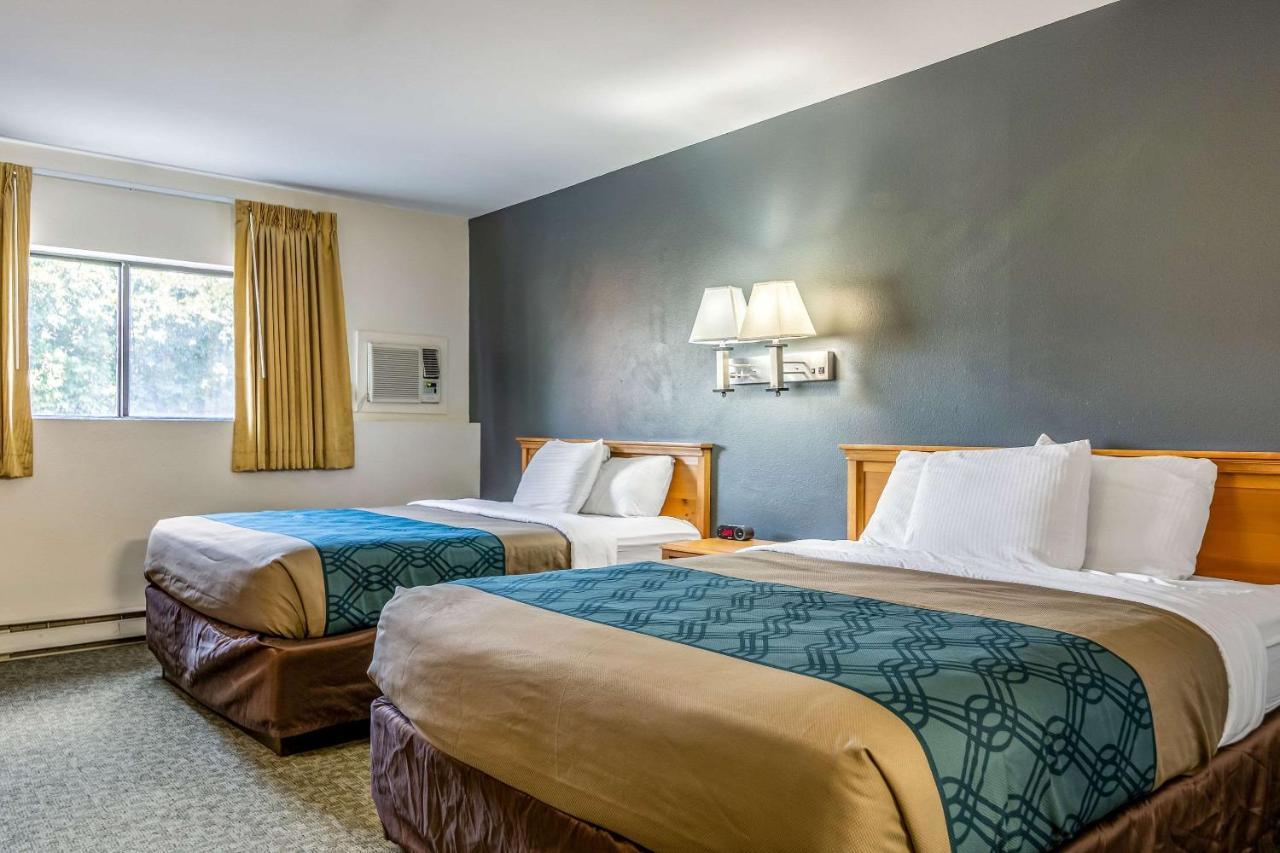 Rodeway Inn Боузман Екстериор снимка